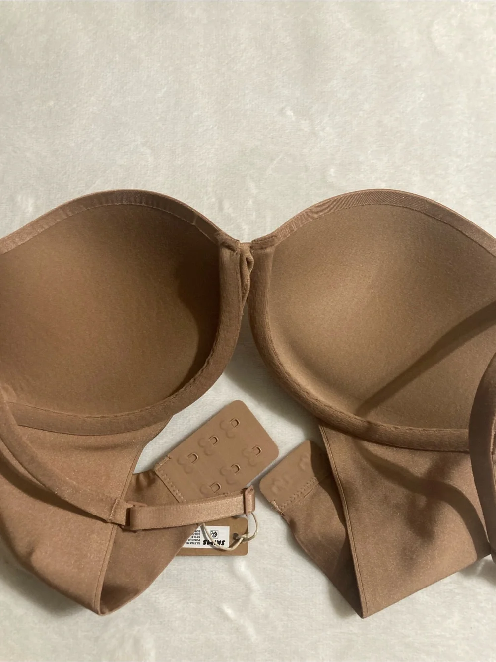 SKIMS Ultimate Plunge Push Up Bra - Picture 4 of 5